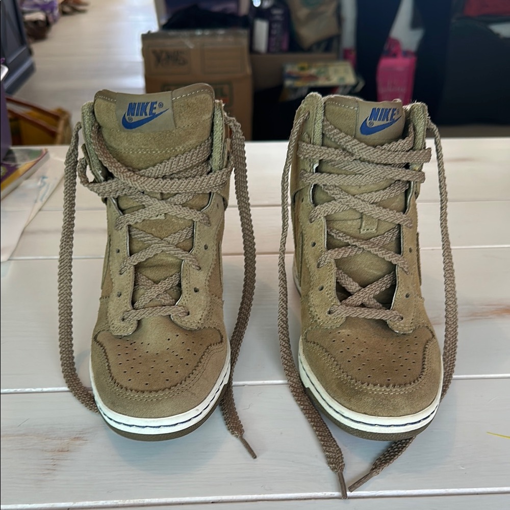 Nike force Sky High Sneaker Suede Wedge in Tan w/ Blue Accents (circa 2012)